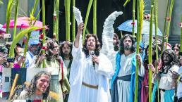 Semana Santa, una representación teatral sin fe