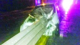 Regidor ebrio destroza un vehículo, en Morelos 