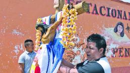 Obreros de Toluca celebran Día de la Santa Cruz con orgullo