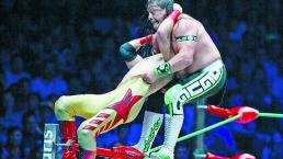 El Último Guerrero guió a su discípulo a la final de la “Gran Alternativa”