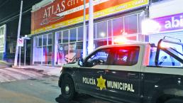 Policías detienen a ladrones de edredones y cobijas, en Querétaro 