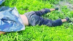 Asfixian hombre en predio baldío y es abandonado, en Temixco