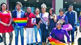 Acusan a policías por golpear a sexoservidoras trans, en Toluca 