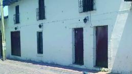 Asesinan a un hombre y lo dejan frente a Casa de Cultura, en Texcaltitlán