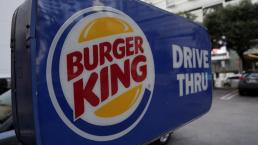 Anuncio sexoso y atrevido de Burguer King causa escándalo en Rusia