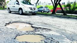 Baches son el pan de cada día, en Querétaro 