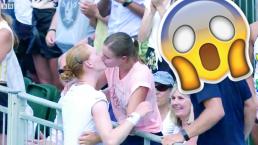 Tenista celebra triunfo en Wimbledon con beso a su novia