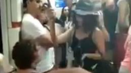 ¡Indignante! Atacan a madre e hija frente a todos, en metro de Madrid