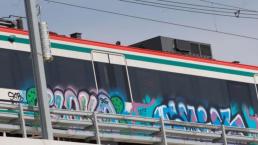 Grafitean obras de Tren Interurbano, en Toluca