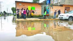 Quedan dañadas 2 mil casas tras fisura en el bordo del río Lerma, en San Mateo Atenco