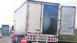 Decomisan pipa de gas LP que transportaban en un camión de mudanza, en San Juan del Río