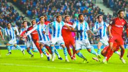 Héctor Moreno fue titular en el empate de la Real Sociedad con el Sevilla