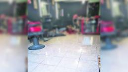 Acribillan a dos hombres al interior de una barbería en Irapuato