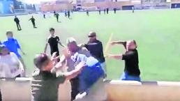 Papás se pelean en un partido de futbol infantil, en España 