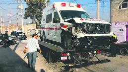 Detienen a dos sujetos tras robar una ambulancia, en Metepec