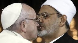 Papa Francisco imán Ahmad Al Tayed beso Emiratos Árabes