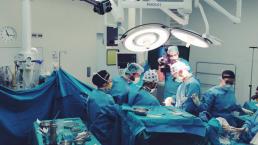 hombre multimillonario muere durante cirugía para agrandar el pene