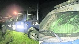 Turba enfurecida Retienen y vandalizan patrullan Culpan a policías Toluca Edoméx