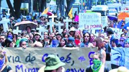 Exigen freno a crímenes de alumnas en UNAM