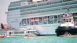 Crucero gigante Choca con puerto Venecia Italia
