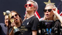 Megan Rapinoe se roba el show en desfile de Estados Unidos Femenil