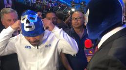 Manny Pacquiao se pone la máscara de Blue Demon