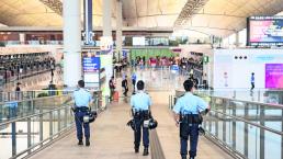 Aeropuerto internacional de Hong Kong reanuda vuelos tras disturbios protestas manifestantes china
