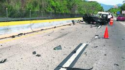 volcadura accidente chavos jóvenes universitarios mueren carretera acapulcazo vacaciones tragedia méxico-Acapulco 