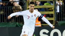 Cristiano Ronaldo anota en la goleada a Lituania