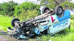 camioneta telmex vuelca accidente pierde el control temixco morelos