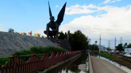 estatua el vigilante edomex autopista méxico pachuca problemas inseguridad vandalizada 
