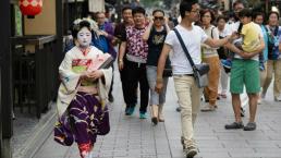 Geishas multas a turistas
