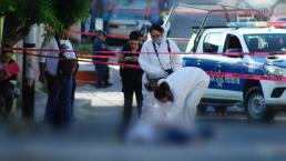 Asesinan a balazos a hombre en calles de Morelos; investigan móvil