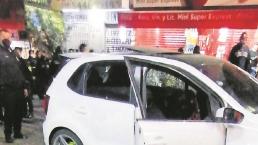 Acribillan a tres hombres mientras tomaban en un automóvil, en Tlalpan