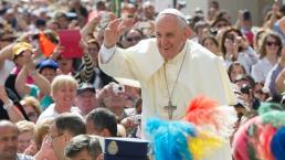 El papa Francisco decreta que nadie puede aceptar regalos de más de 49 dólares