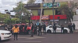 Matan a hombre de 4 balazos en la cabeza tras salir de un Oxxo, en la Venustiano Carranza