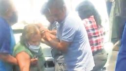 Chofer de transporte público atropella a abuelita en Morelos, tuvo golpes leves