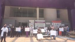 Trabajadores del sector salud en Morelos realizan paro laboral, exigen pago de prestaciones