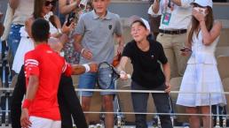 Novak Djokovic regaló raqueta a niño mexicano tras ganar Roland Garros