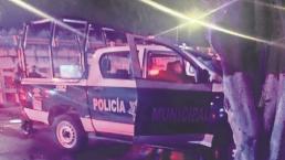 Conductor en presunto estado de ebriedad se impactó contra patrulla en Morelos