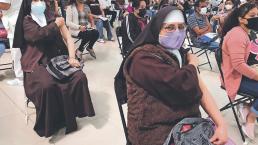 Monjas reciben primera vacuna anti Covid tras muerte de la madre superiora, en Naucalpan