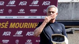 El espectacular recibimiento a José Mourinho en su llegada a Roma 