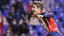 Chivas derrota a Puebla y consigue su primer victoria en el torneo