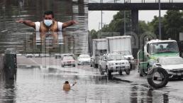 Limpiaparabrisas se sumerge en profundo bache para alertar a conductores en Gustavo A Madero