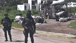 Tiran tres cadáveres entre un montón de desperdicios industriales, en Guerrero