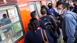 Atoran a joven por intentar aventar a mujer a las vías del Metro de la CDMX