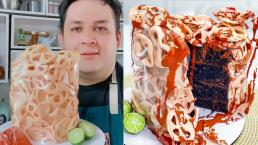 Chef mexicano crea excéntrico pastel en forma de chicharrones, con todo y salsita 