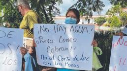 Desaparecen recibos de agua de adultos mayores y estos reaccionan con protesta, en Morelos