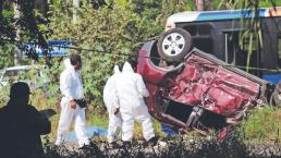 Choque entre una camioneta y autobús deja una muerta y 7 heridos, en carretera de Morelos