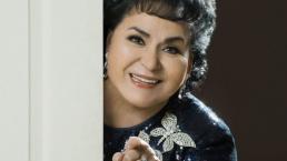 Sobrino de Carmen Salinas informa que su tía se encuentra estable, pero muy grave